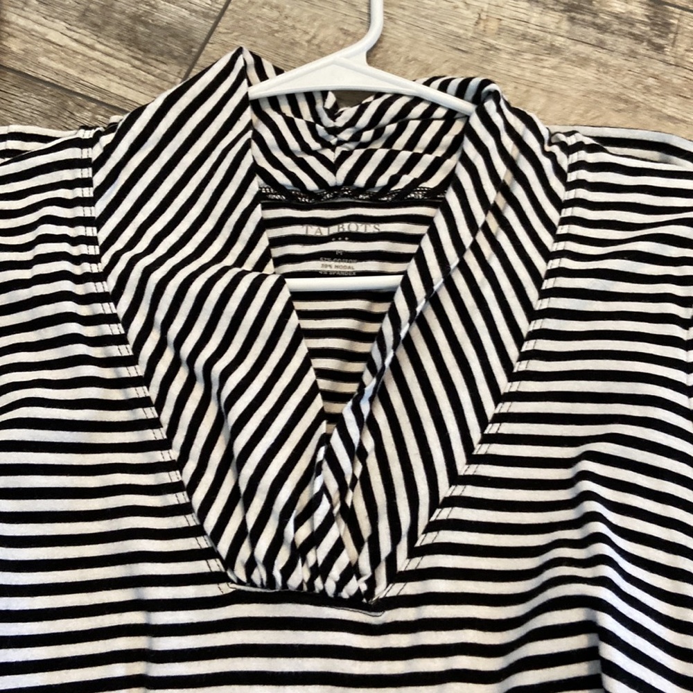 Talbots long sleeve striped v neck top shirt blouse size m medium - Picture 4 of 4